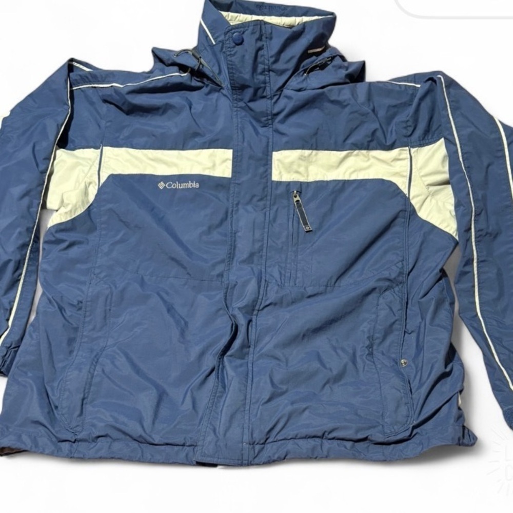 Columbia Navy and Cream Outdoor Jacket waterproof fábrica